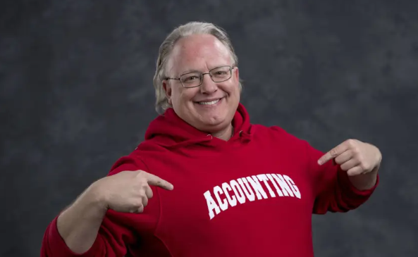 Warren “Boz” Bostrom Obituary: CSB and SJU mourn the loss of professor Bostrom who died of liver failure